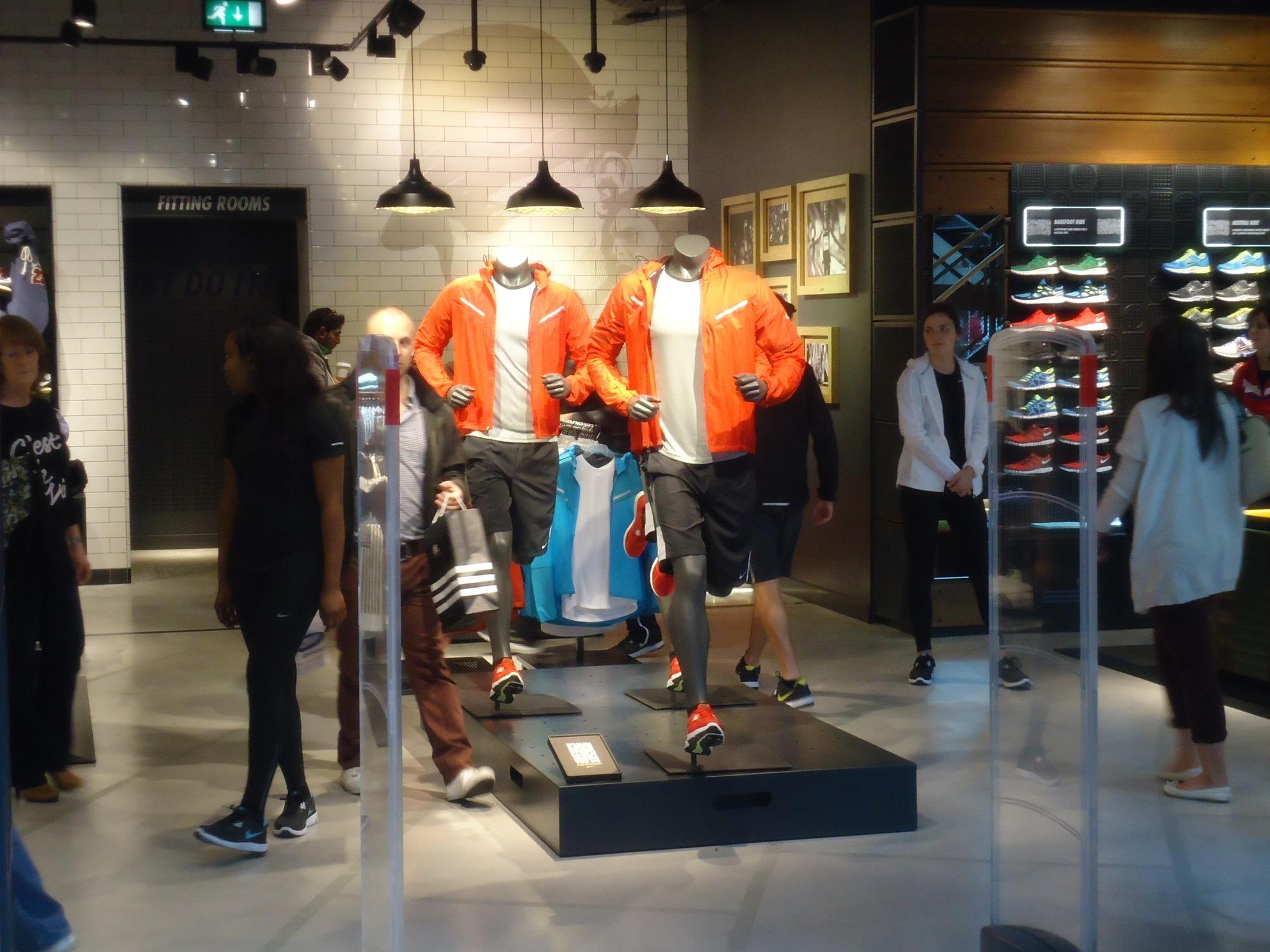 stratford westfield nike store